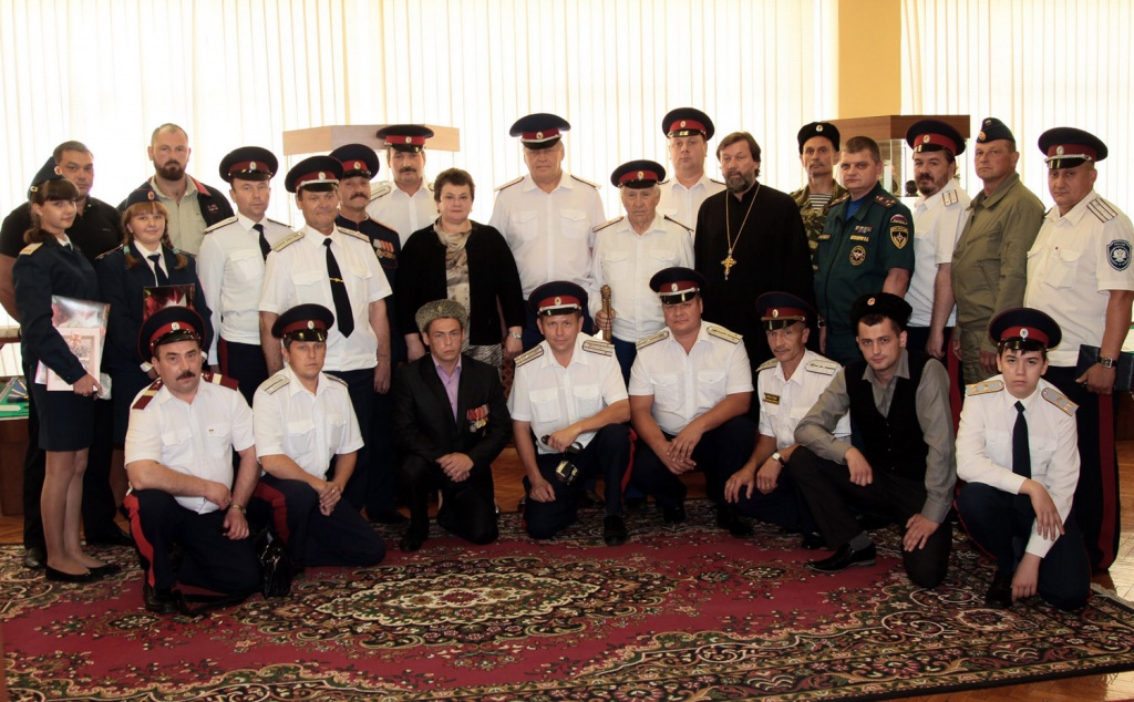 cossacks.jpg cossacks.jpg