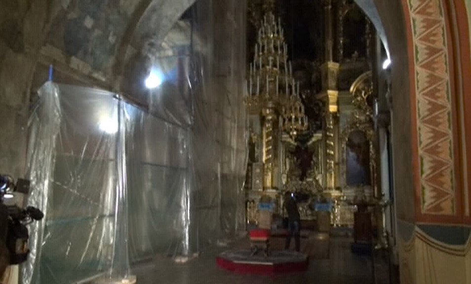 chirch1.jpg chirch1.jpg