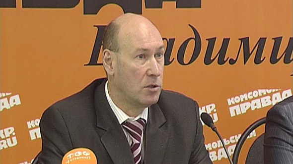 NaumovV.jpg NaumovV.jpg