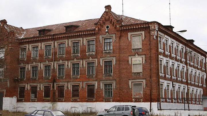 Власти Гусь-Хрустального нашли инвестора, который восстановит казармы XIX века