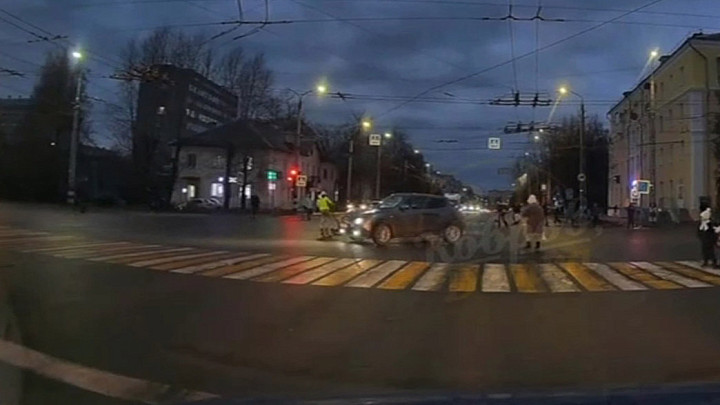 Полиция нашла девушку, которая сбила электросамокатчика